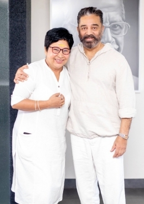 Kamal Haasan congratulates ‘Sembi’ team, praises actress Kovai Sarala