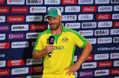 2nd T20I: Australia beat Sri Lanka by 3 wickets, takes unassailable 2-0 series lead