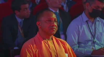 Top business giants laud Modi, Yogi