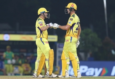 How Dhoni remains calm at the crease is amazing, says Dwaine Pretorius
