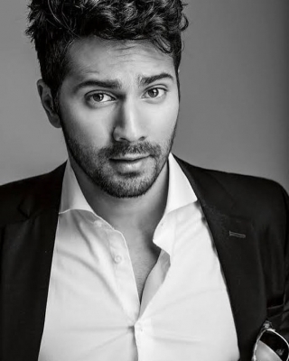 Varun Dhawan promises to help fan who said she and her mother are facing domestic abuse