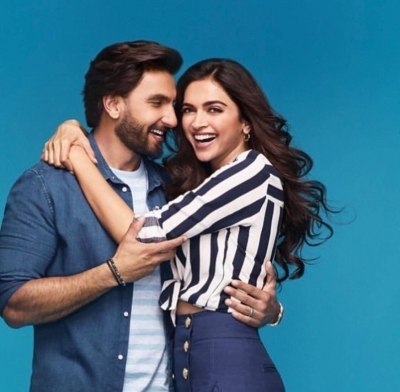 Deepika opens US Konkani meet, Ranveer flaunts his language skills