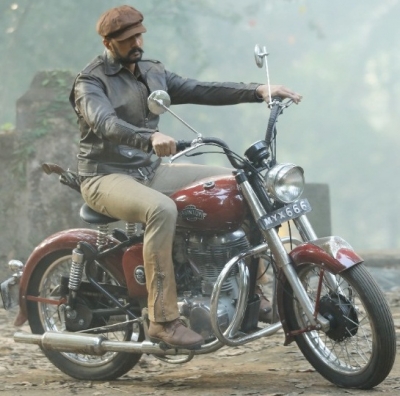 Kichcha Sudeep rolls in customised vehicles for superhero movie ‘Vikrant Rona’