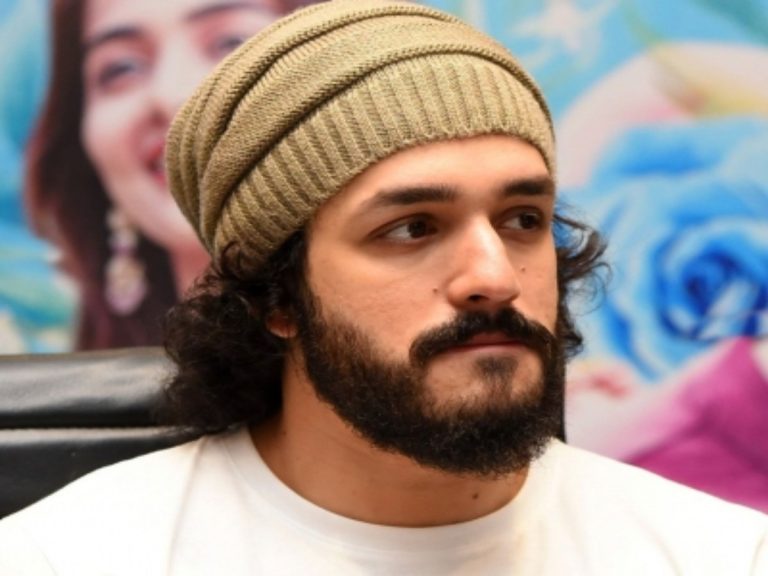 Pawan Kalyan’s classic title considered by Akhil Akkineni