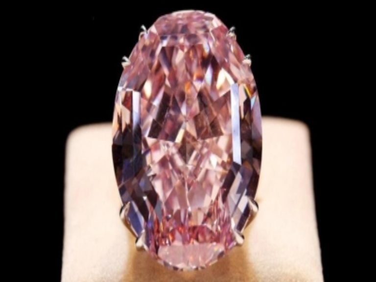Largest pink diamond in 300 years discovered in Angola
