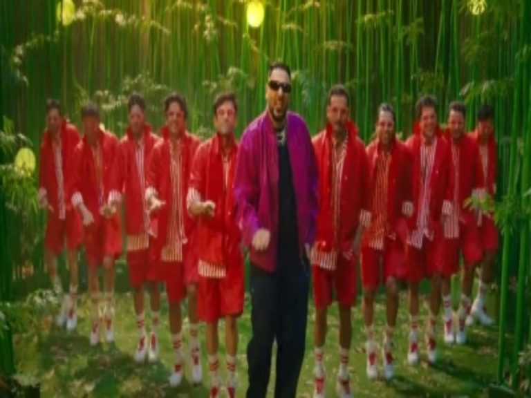 Badshah brings 80s synth-pop alive with ‘Chamkeela Chehra