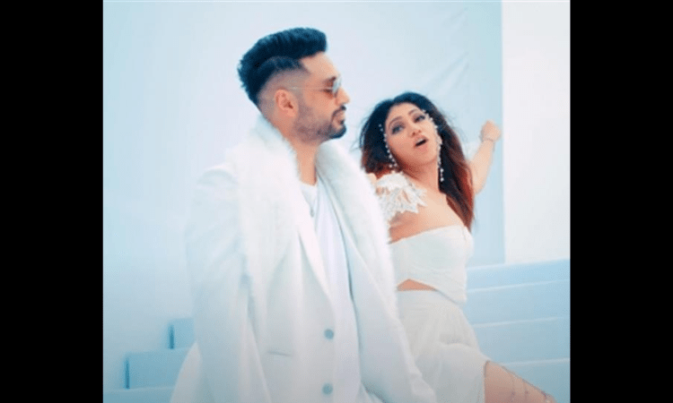 Arjun Kanungo, Tulsi Kumar’s ‘Killer Haseena’ is lethal, gothic and mysterious