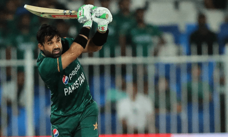 Asia Cup 2022: Pakistan wicketkeeper-batter Rizwan to undergo follow-up scan on right knee