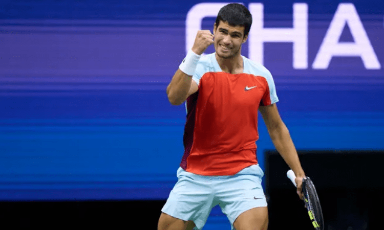 Carlos Alcaraz clinches US Open title with four-set victory over Casper Ruud