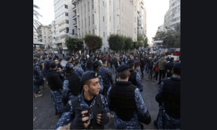 Lebanon to adopt strict security measures after bank raids