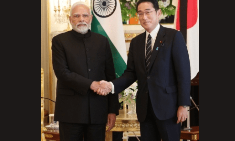 Modi meets Japanese PM in Tokyo, remembers Shinzo Abe