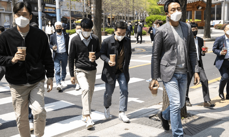 Outdoor mask mandates fully lifted in S.Korea