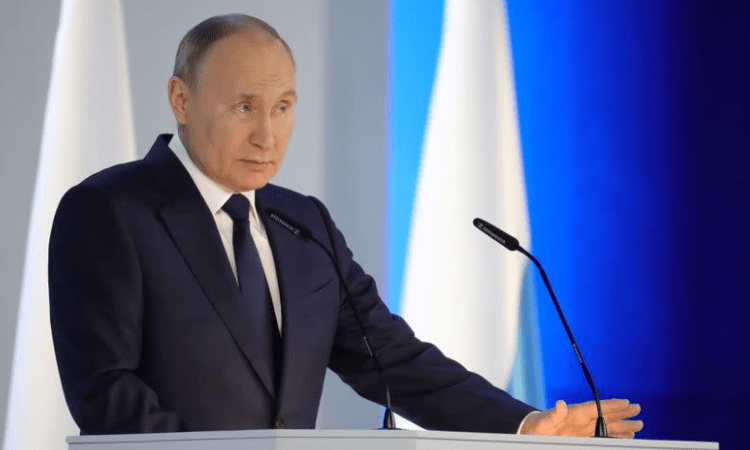 Putin sacks top general following crushing defeat in eastern Ukraine