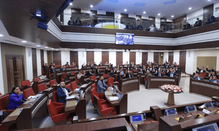 Iraq’s regional Kurdistan parliament extends legislative term for 1 year