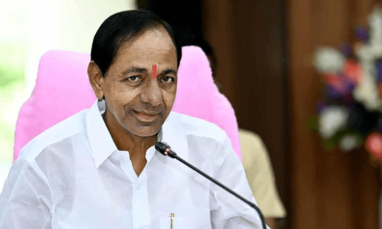 KCR inspects construction of work of TRS office in Delhi