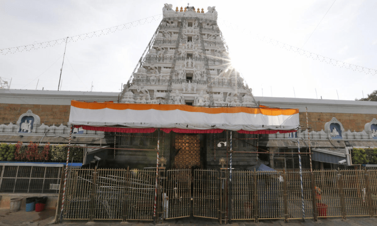Major temples in T’gana, Andhra closed due to solar eclipse