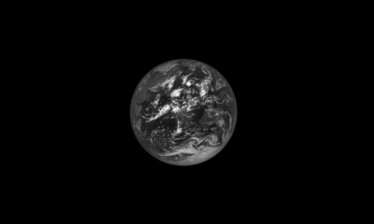 NASA’s Lucy spacecraft captures images of Earth, Moon ahead of gravity assist