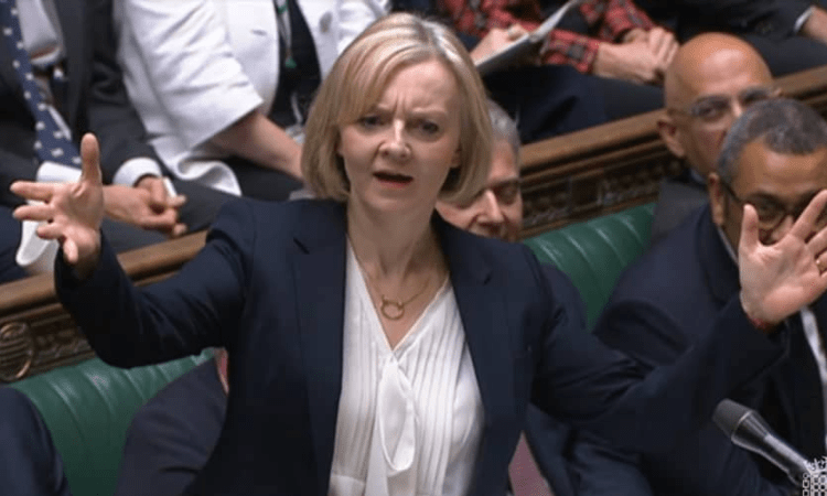 Political chaos in UK