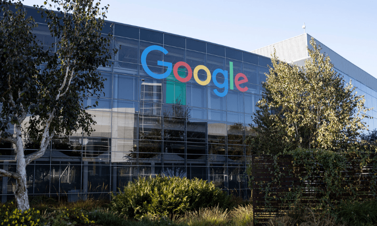Google disables online translation service in mainland China