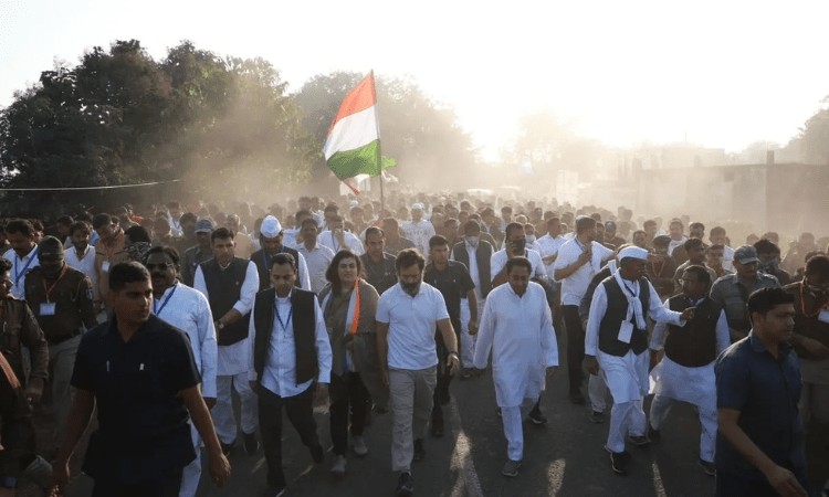 BJY enters MP, Rahul Gandhi to address mahasabha in Ujjain on Nov 29