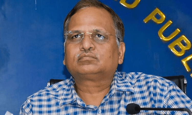 CCTV footage surfaces of Satyendar Jain enjoying massage in Tihar