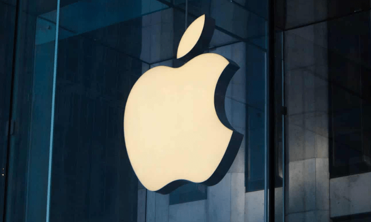 Samsung predicts Apple to launch foldable tablet by 2024