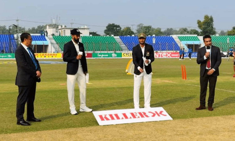 IND v BAN, 1st Test: India win toss, elect to bat first; include three spinners with two pacers