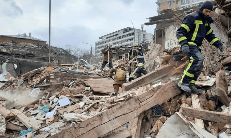 Ukraine’s 2nd largest city without power after Russian strikes