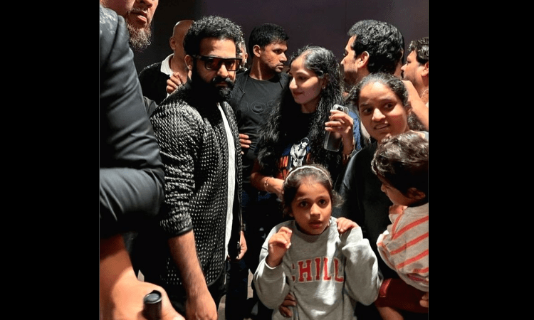 Fans mob Rajamouli, NTR Jr at ‘RRR’ screening in LA’s Chinese Theatre