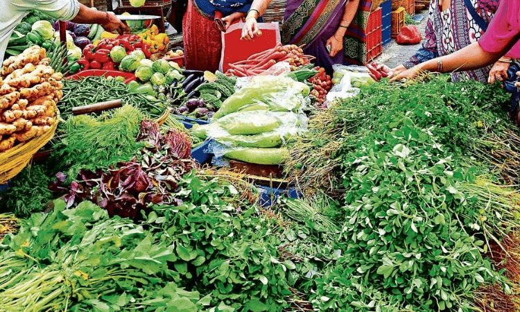 Retail inflation falls to 1-year low of 5.72% in Dec, factory output rises to 7% in Nov