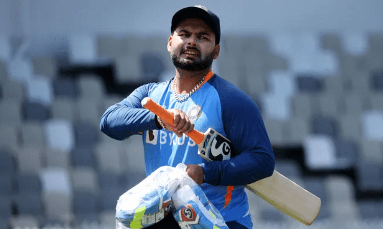 Rishabh Pant operated for ligament tear on right knee in Mumbai: Report