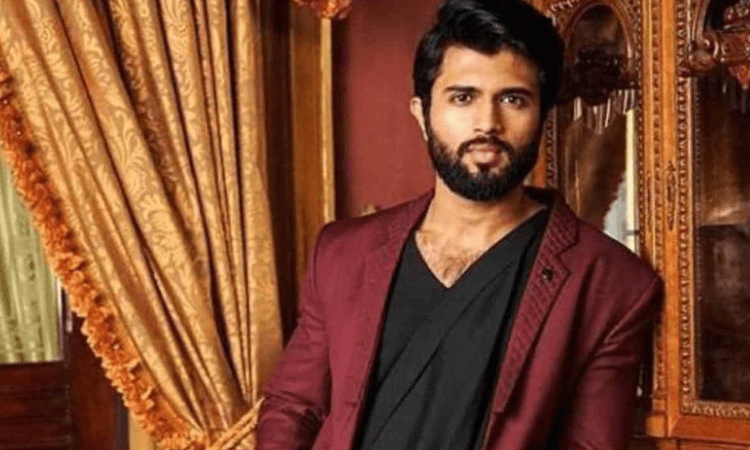 Deverakonda turns co-owner of Hyderabad Black Hawks volleyball team