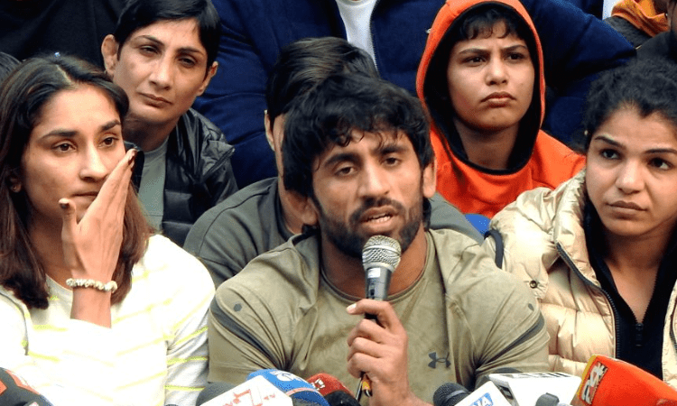 Women wrestlers to file FIR against Brij Bhushan if govt doesn’t take action: Vinesh Phogat