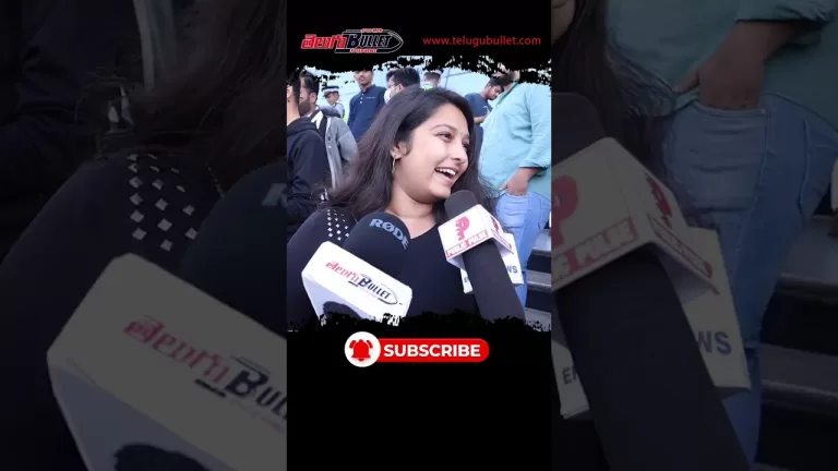 యాక్షన్ సీన్స్ మాములుగా లేదు #pathaanmovie #sharukhkhan #deepikapadukone #bollywood #ytshorts#shorts