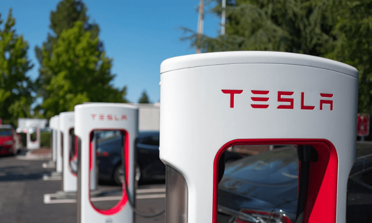Tesla to open 7,500 charging stations in US to other EVs by 2024