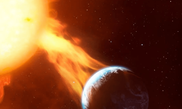 Solar storm from giant ‘hole’ on Sun to hit Earth on Friday: UK scientist