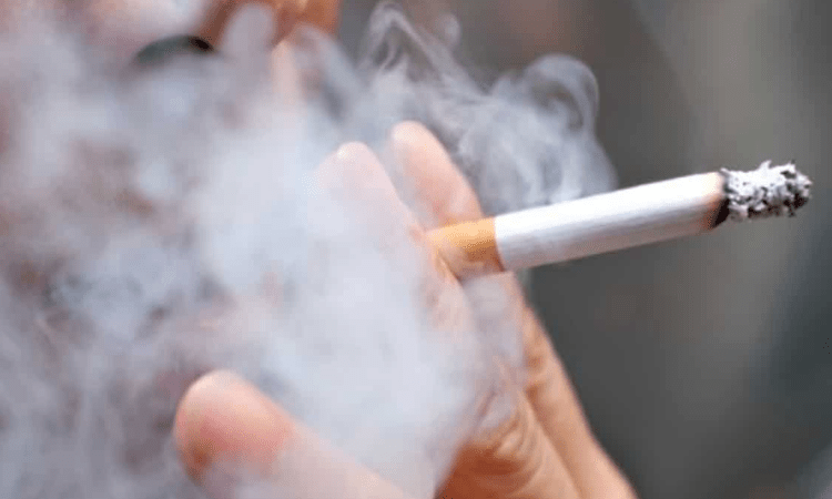 Woman passenger caught smoking on Kolkata-Bengaluru flight, arrested