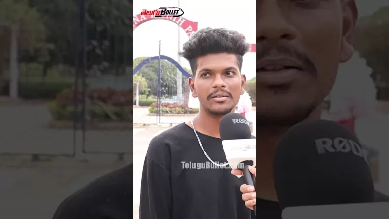 ఆ లుక్ ఏ మూవీ లో చూడలేదు..,#pushpa2teaserreaction #pushpa2firstlook #pushpa2 #youtubeshorts