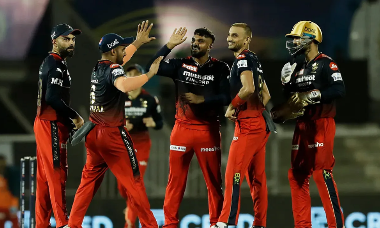 MI trounce RCB by 6 wickets in IPL 2023 in IPL 2023