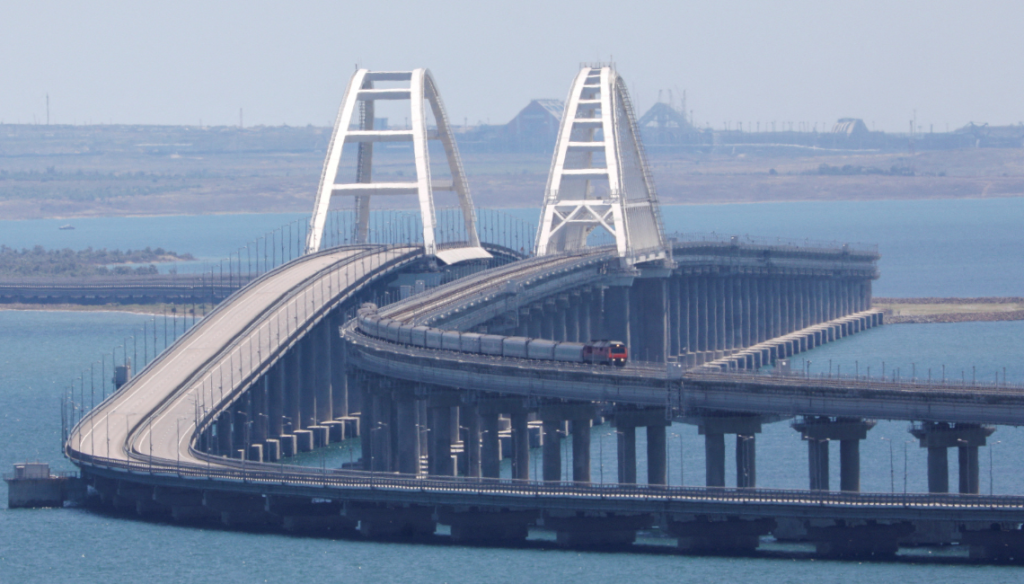Russia partially opens the Crimean Bridge to traffic
