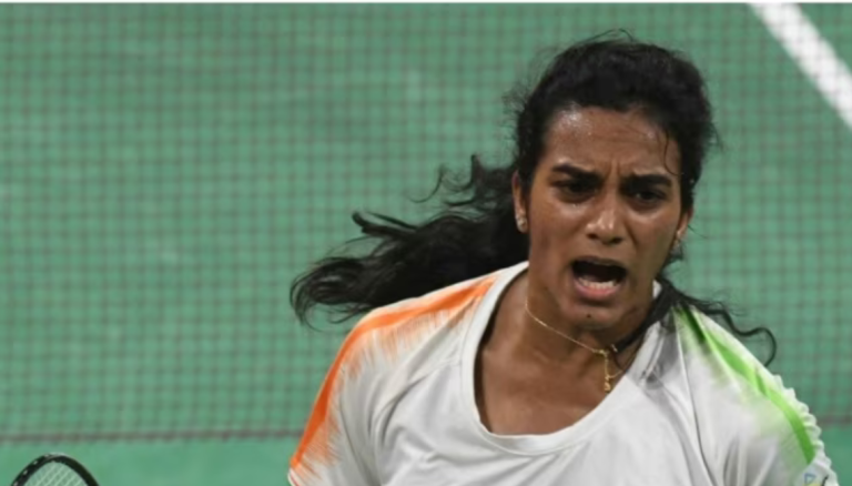 Lakshya and Sindhu won easily to advance to the quarterfinals