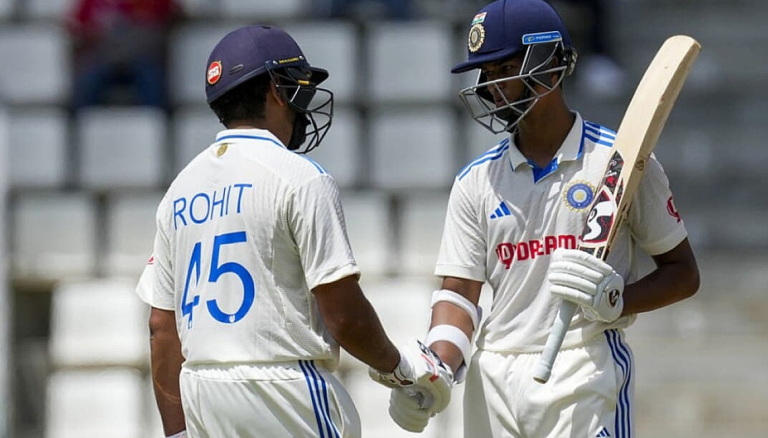 India dominates the West Indies and takes a 162-run lead.
