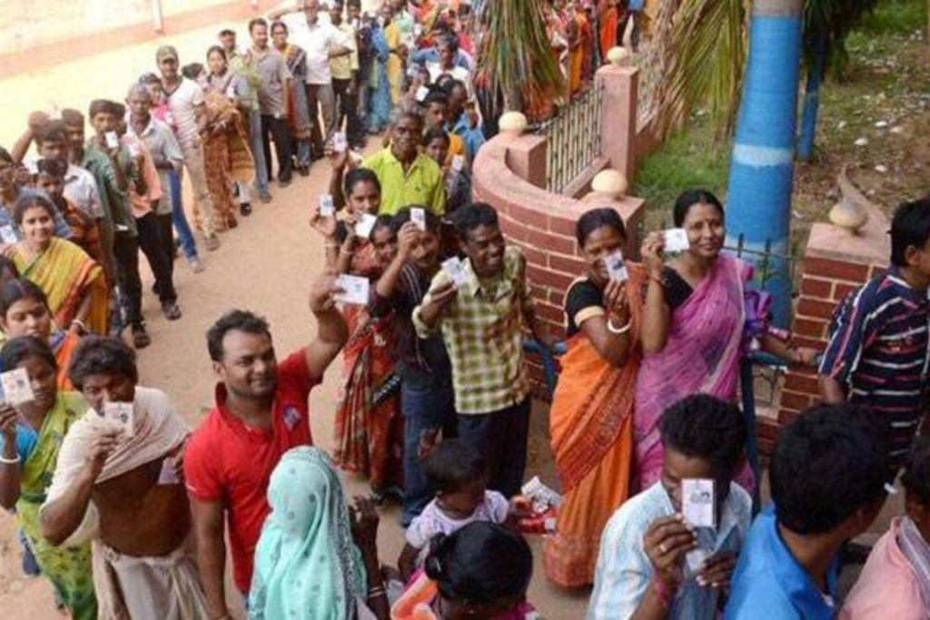Six deaths were reported in the first 3 hours of voting for Bengal panchayat polls.