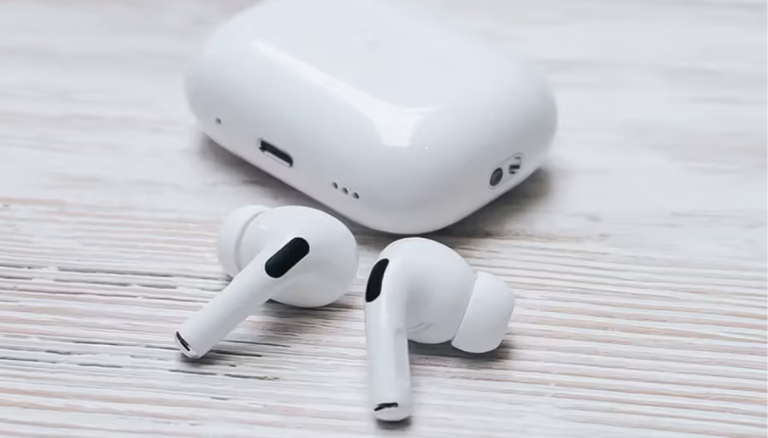 Apple might release AirPods with USB-C type