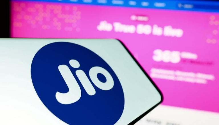 Jio Financial starts a lower circuit on the first day of listing