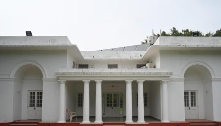 Rahul Gandhi got the Tughlaq Lane residence back