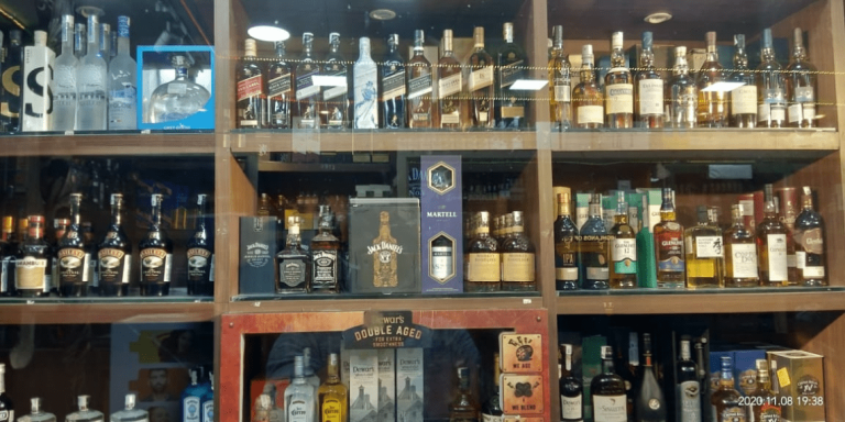 Liquor: Telangana Government Relaxes Liquor Purchase Regulations