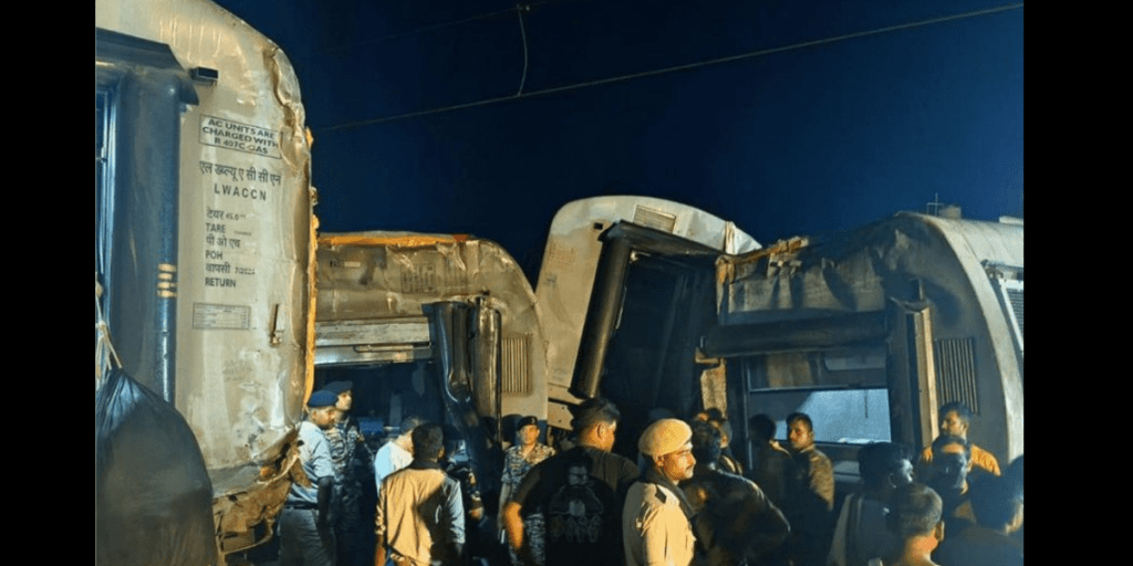 4 dead, 70 injured near bihar's buxar