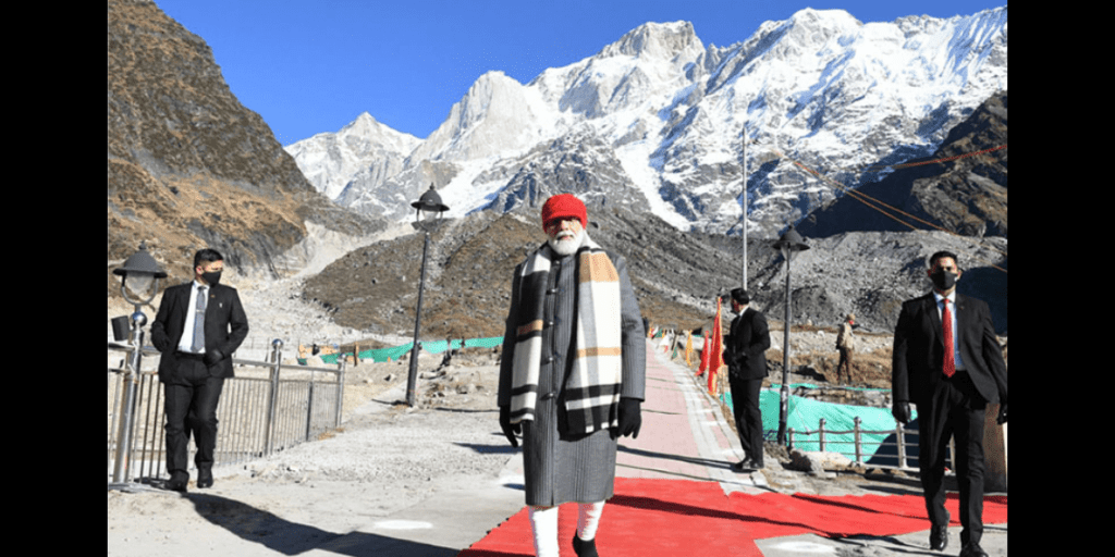 pm modi arrives in uttarakhand for set to inaugurate development projects