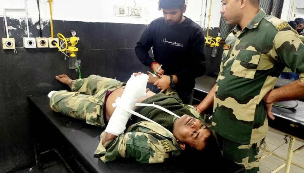 Pakistan fires, 2 BSF Jawans injured